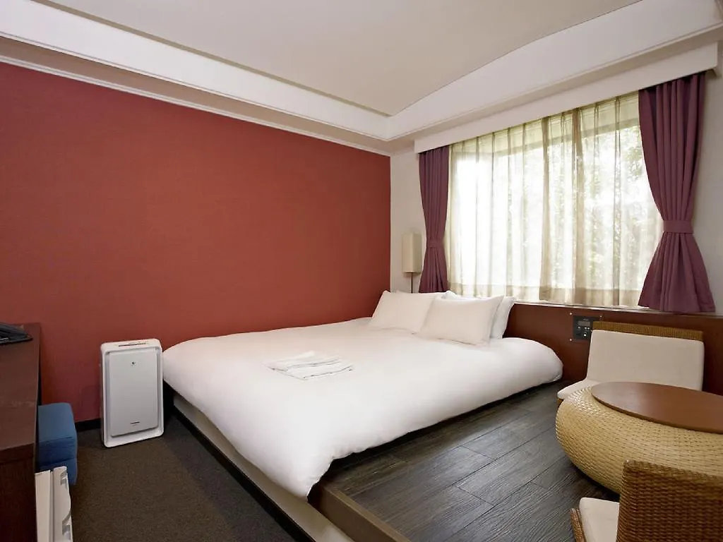 The B Kyoto Sanjo Hotel